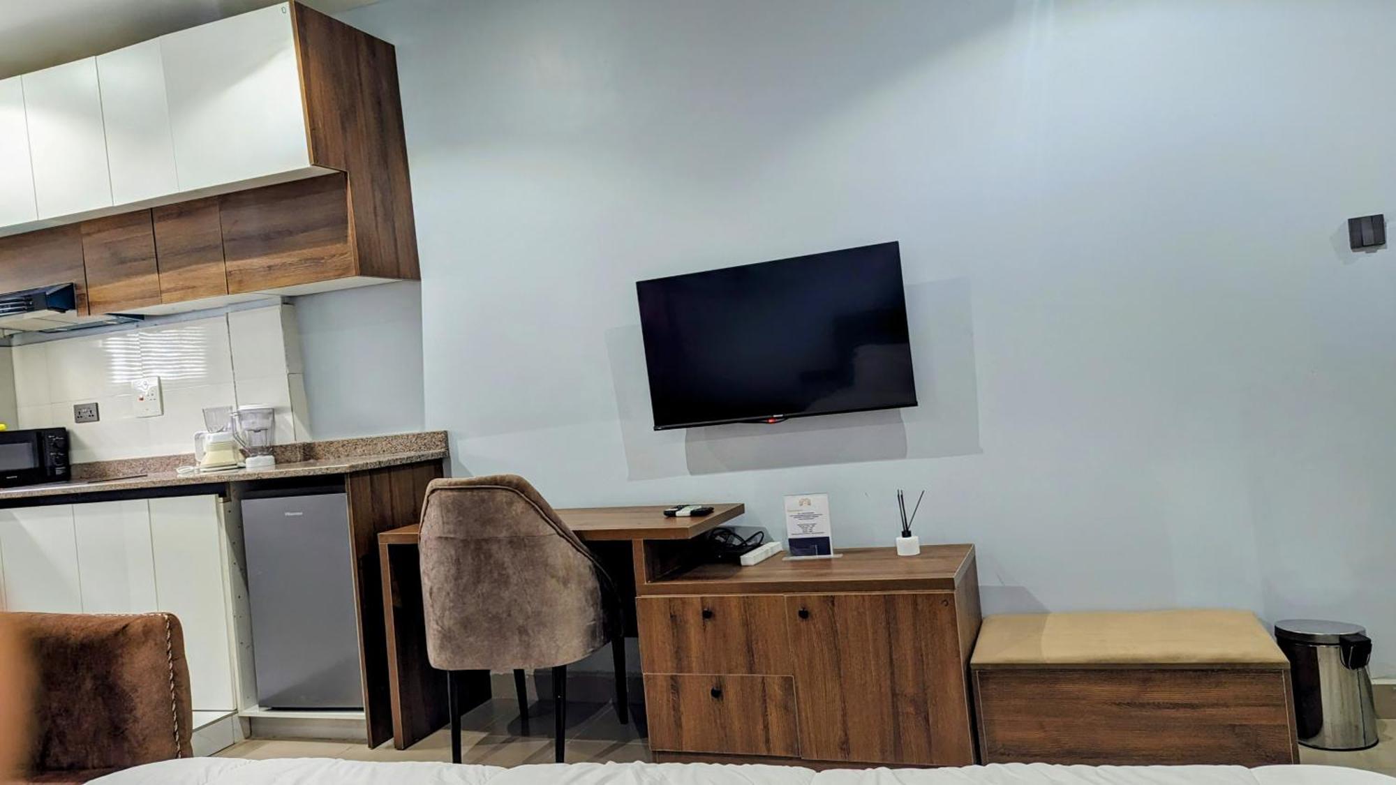 Cedarwood Apartments Абуджа Экстерьер фото
